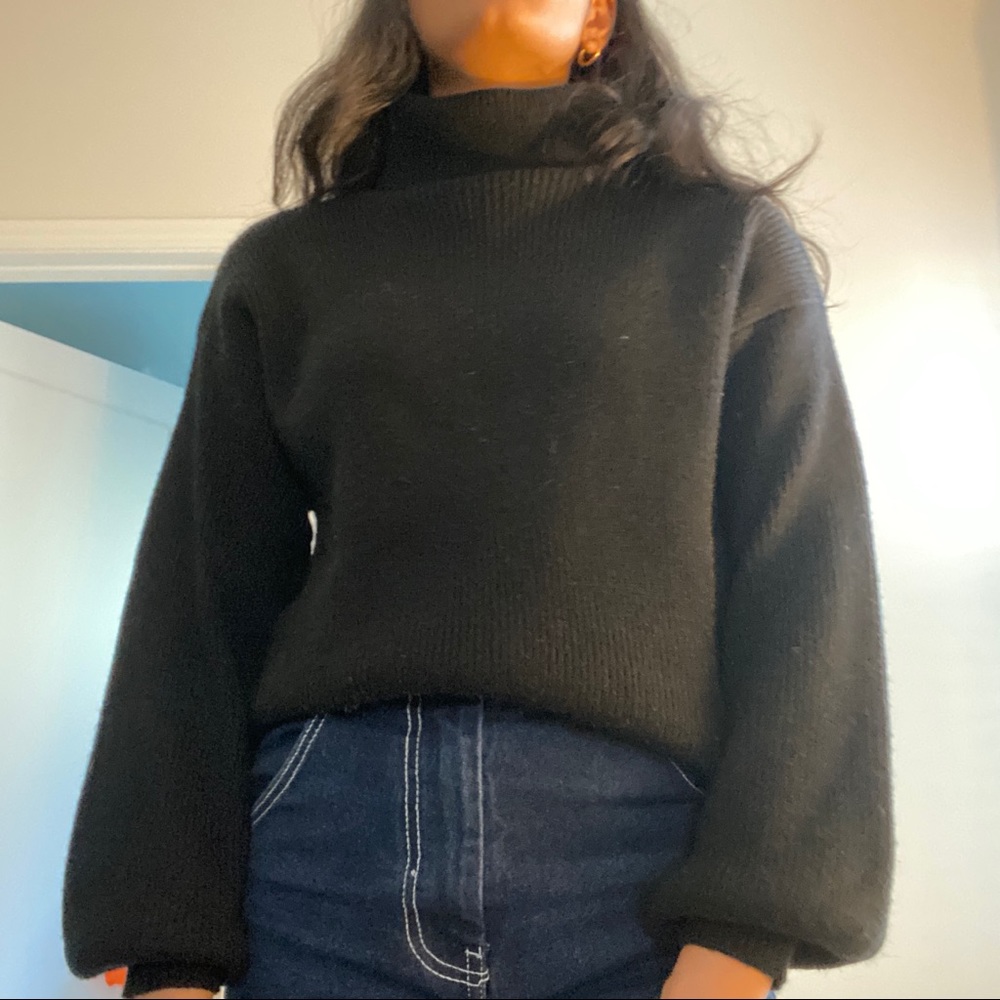 Urban Outfitters Black turtleneck